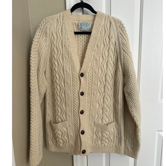 An Irish Traditional Hand Knit Garment Ireland Fisherman Sweater Cardigan - Picture 1 of 5